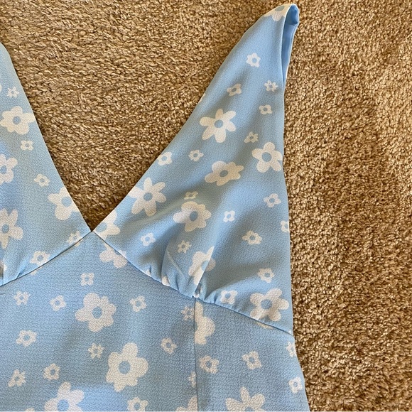 Light blue floral maxi - Picture 2 of 3